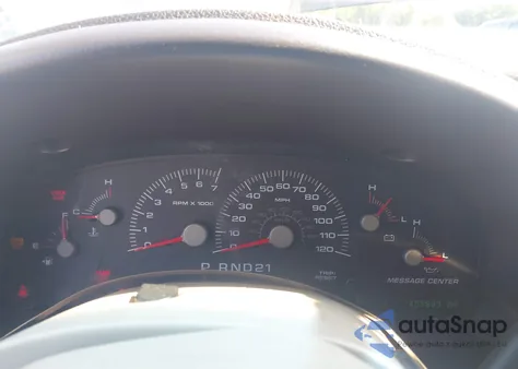 2004 Ford Expedition Eddie Bauer from USA, damaged, VIN 1FMEU17W64LA87817